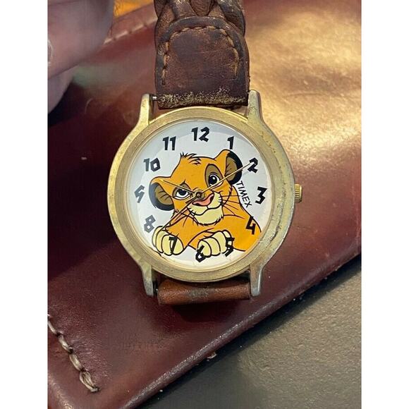 VTG 35mm Women's Lion King Timex Watch,Gold Tone Braided Leather Band - Picture 3 of 3